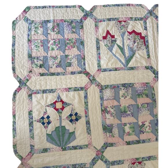 Handmade 80s Floral Patchwork Quilt Pastel Cottagecore 78x87 full / queen - Picture 6 of 16